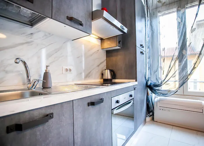 Milano 76 アパート *