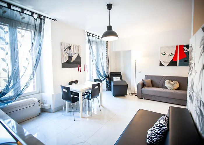 Milano 76 アパート コモ